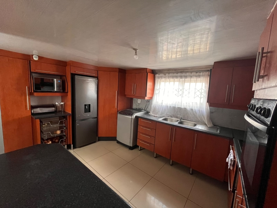 3 Bedroom Property for Sale in Mdantsane Nu 14 Eastern Cape